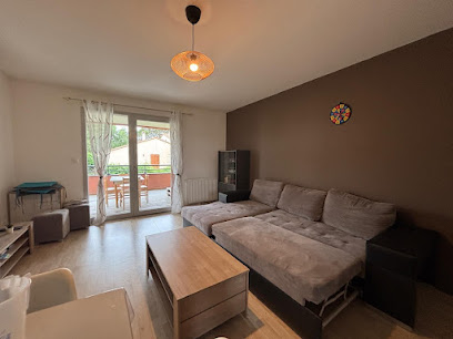 Alienor Gestion｜Agence Immobilière Spécialisée En Gestion Locative ｜Location Meublée ｜Location Nue ｜Colocation ｜Conciergerie, Société De Gestion Immobilière à Poitiers