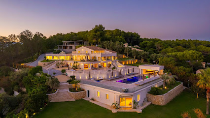Nightfall Group Cannes Villa Rentals & Property Management, Société De Gestion Immobilière à Cannes