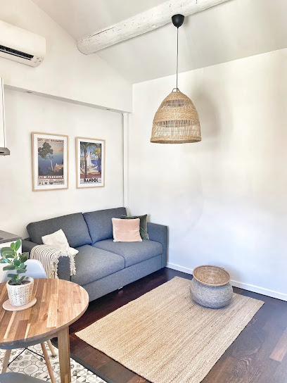 Conciergerie La Familia, Société De Gestion Immobilière à Aix-en-Provence